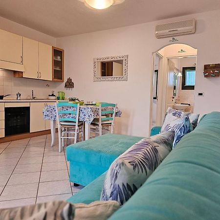 Апартаменты La Residenza Del Porto Санта-Тереза-Галлура Номер фото