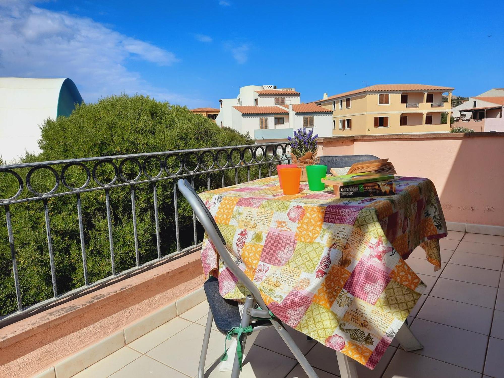 Апартаменты La Residenza Del Porto Санта-Тереза-Галлура Номер фото